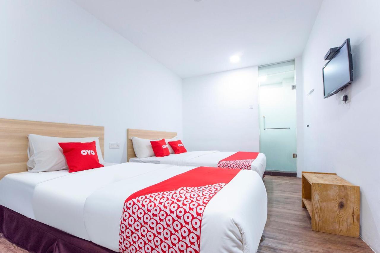 Oyo 90403 North City Hotel Johor Bahru Eksteriør billede