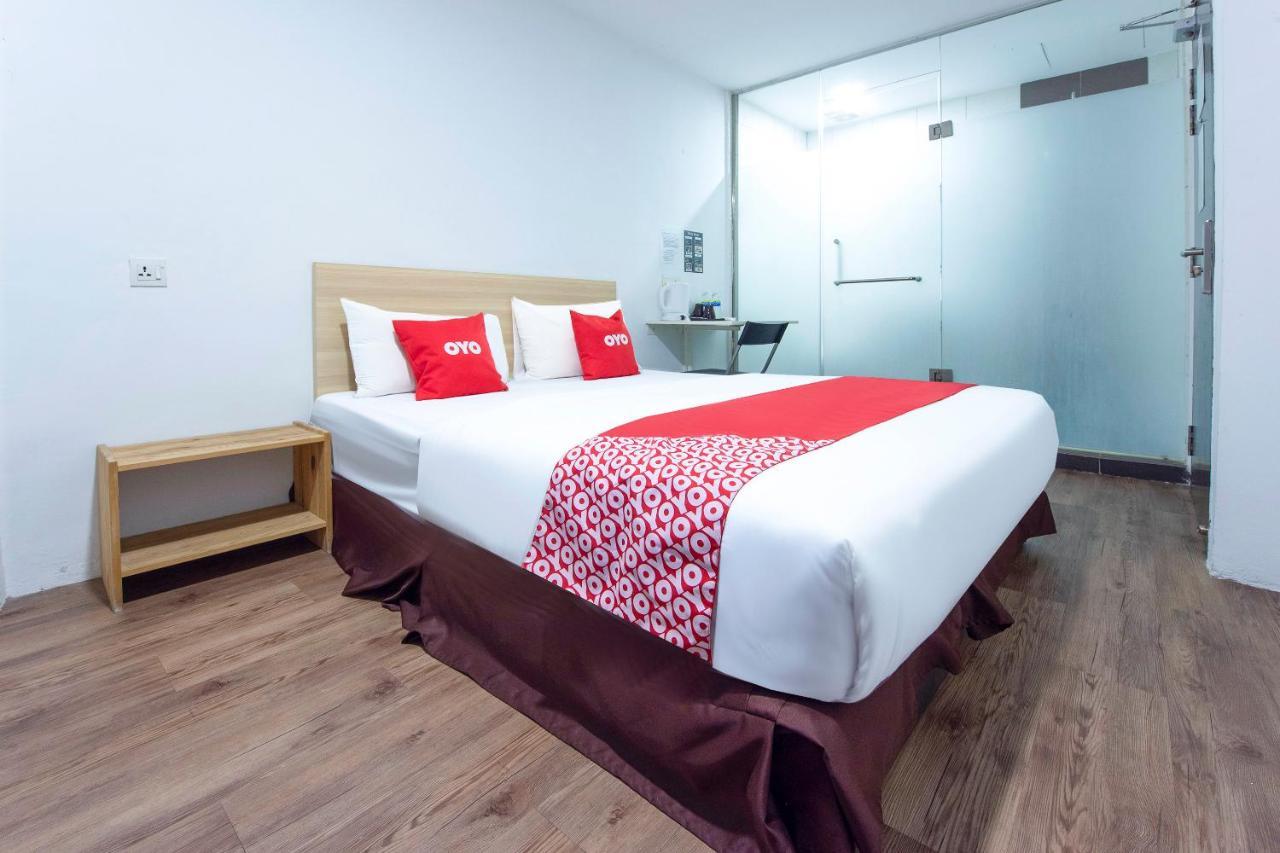 Oyo 90403 North City Hotel Johor Bahru Eksteriør billede